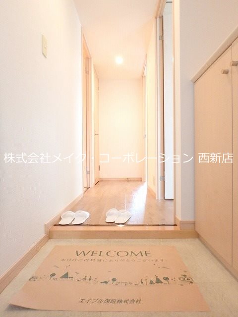 玄関 ルミエール大河 玄関
