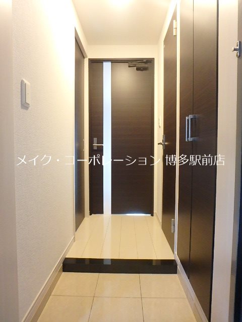 サンヒルズ薬院 玄関