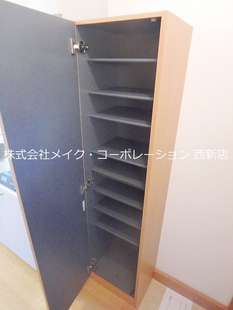 YTプランマリノア 玄関