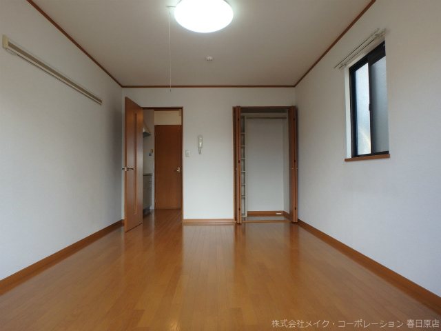 写真は同型タイプ プチハウスHana2 リビング