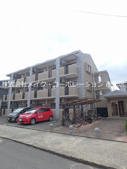 アゼタビル 外観