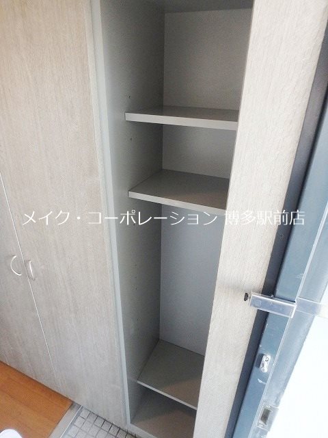 ロイヤル天神南 その他10