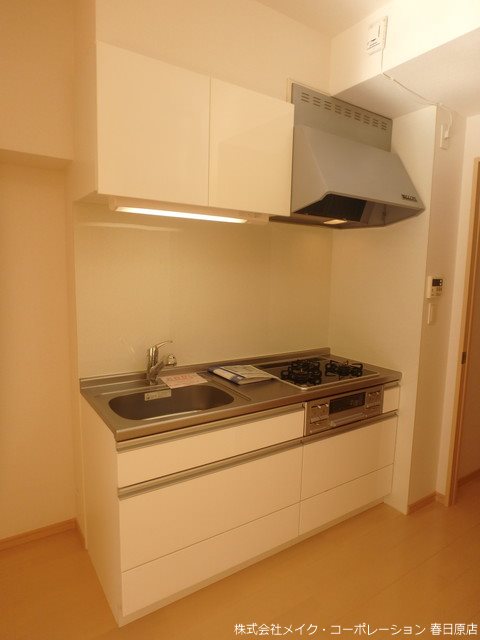 写真は同型タイプ グランドール キッチン