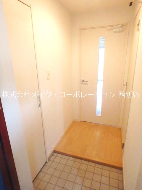 アクアリア室見～ネット無料～ 玄関