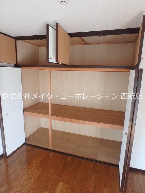 収納 エミネント西新 その他6