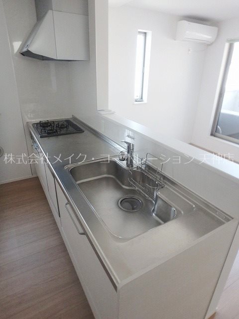 三宅1丁目戸建て キッチン