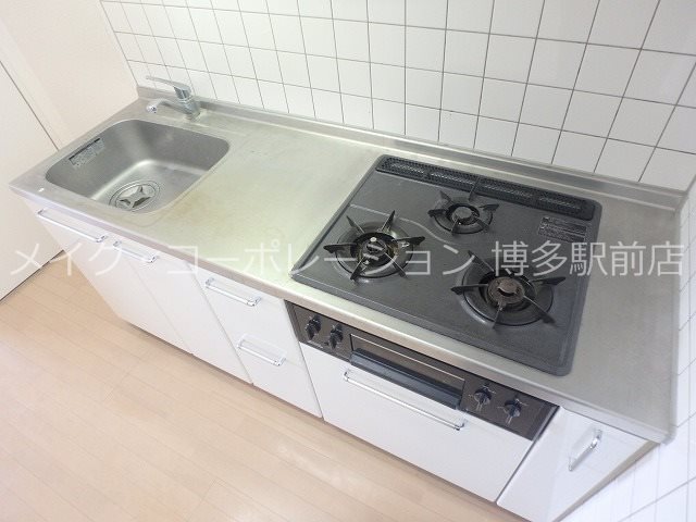 リアンシエルブルー東比恵 キッチン