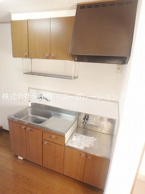 グラフィックメゾン飯倉 キッチン