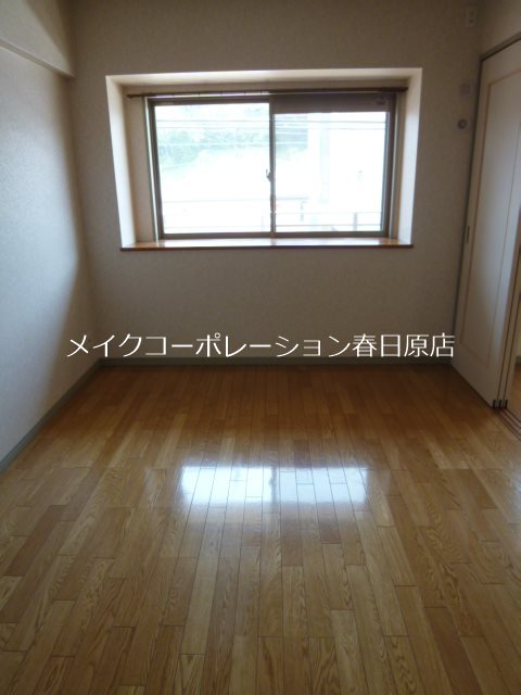 ベッドルーム コンフォルテ・ヴォレ春日 ベッドルーム