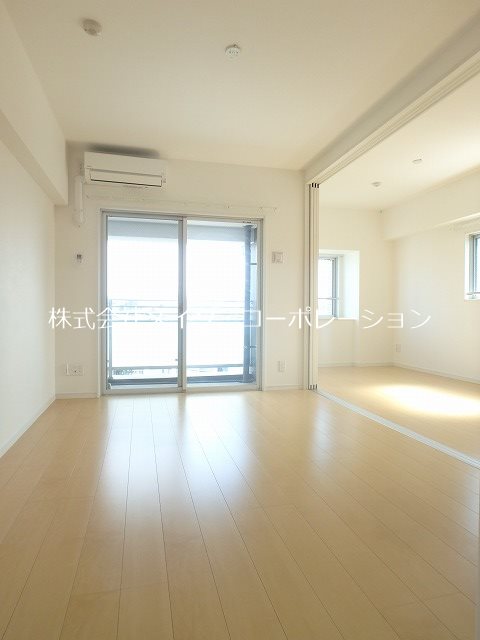 リバーサイド松原 リビング