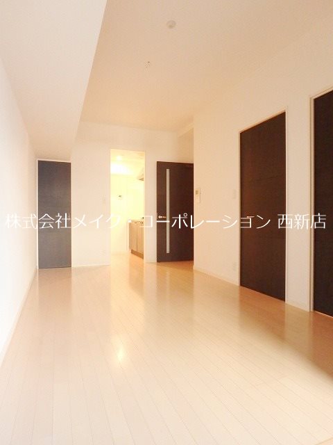 グランフォーレプライム西新 リビング
