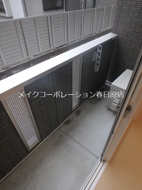 写真は同型タイプ D-room大橋 ベランダ