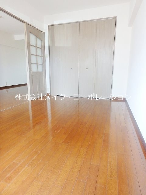 ベッドルーム ハイアート ベッドルーム