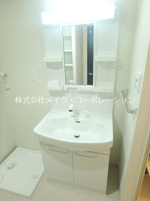洗面所 エトルシャンス花町~光ネット無料~ その他2