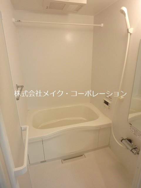 シャーメゾン西新7丁目 風呂画像