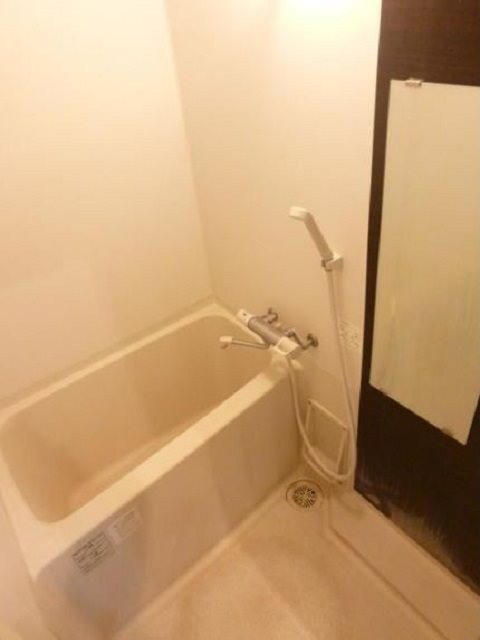 SMILEAX西新axis 風呂画像