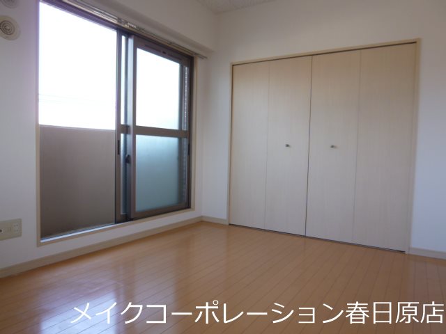写真は同型タイプ ルシア天神山 ベッドルーム