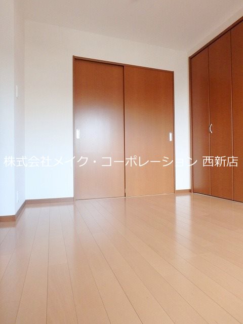 ベッドルーム リッフェルゼ ベッドルーム