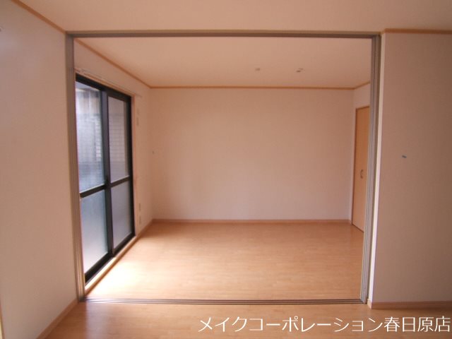 ピノーチェB棟 ベッドルーム