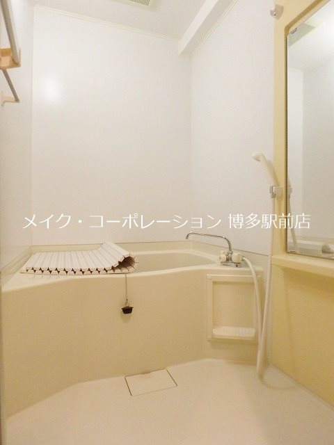 西田ビル 風呂画像