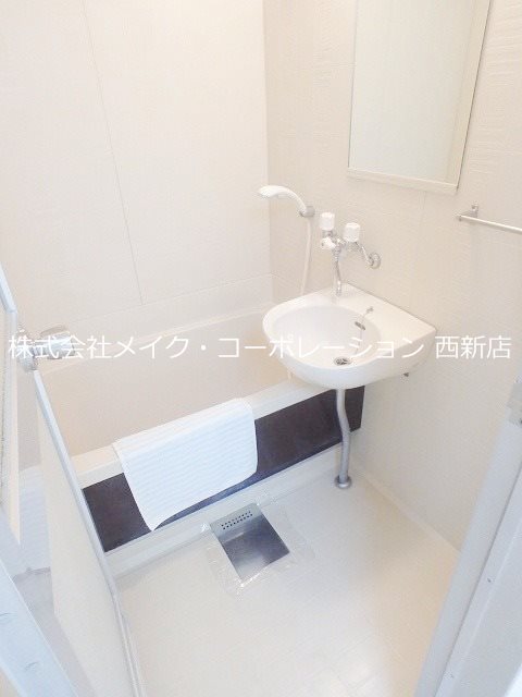 ロイヤルパレス片江 風呂画像