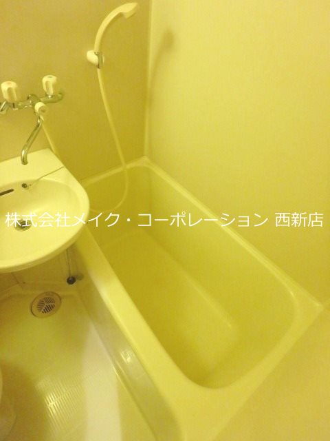 スチューデント室見～光ネット無料～ 風呂画像