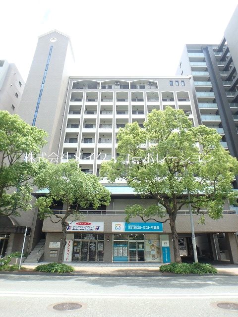 ホワイティ西新Ⅱ～ネット無料～ 外観
