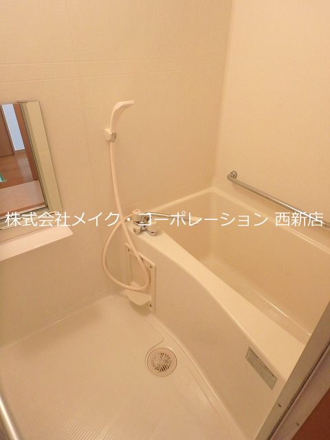 バス アドラブール干隈~ネット無料~ 風呂画像