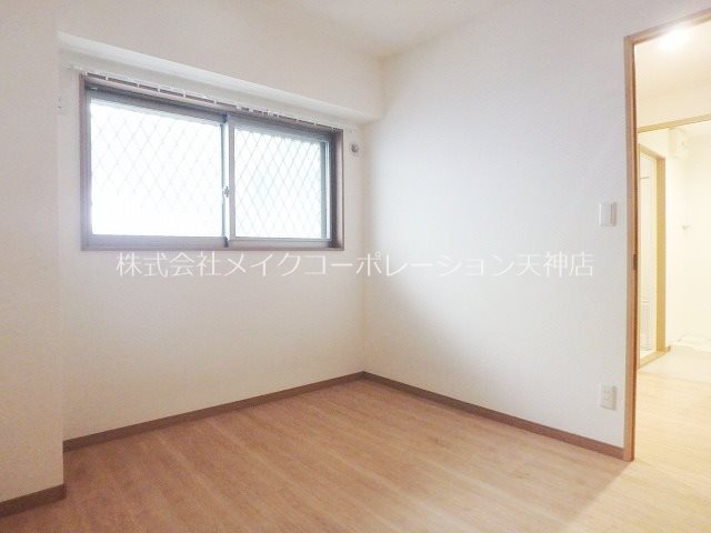 プレシャス長丘 ベッドルーム
