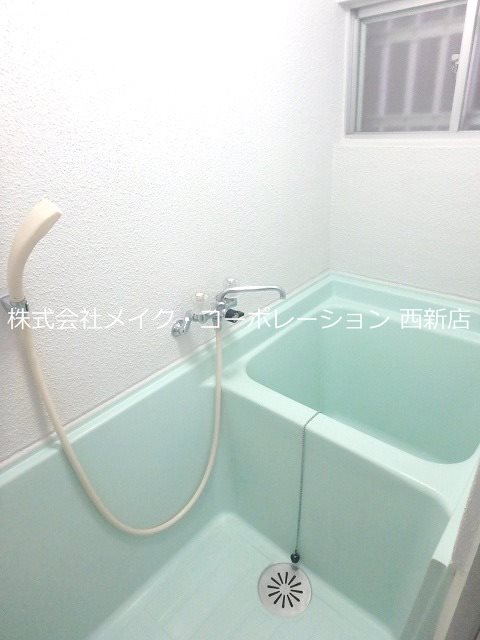 メゾン・ド・ウエストB棟 風呂画像