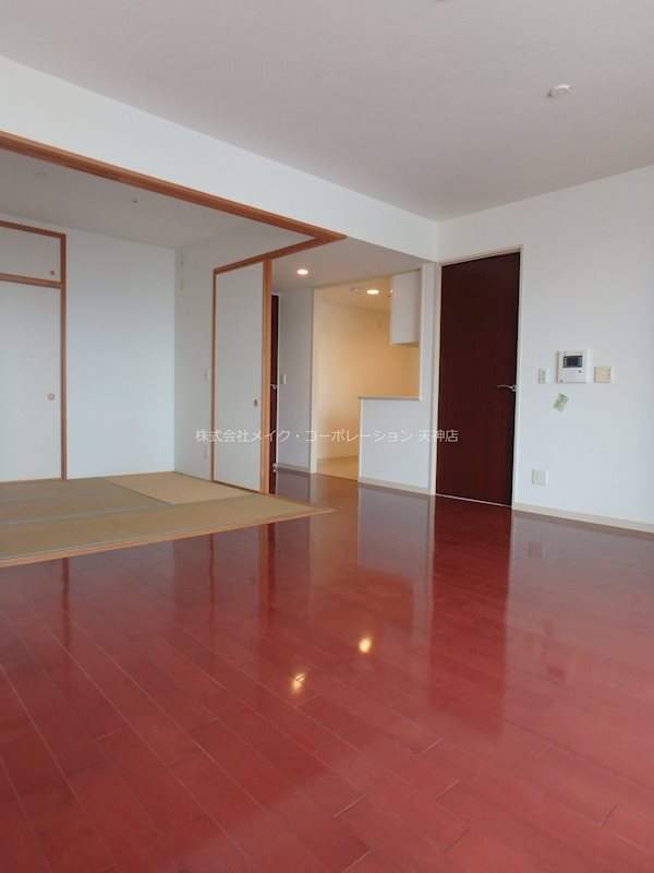 コスモ唐人町パークビュー リビング