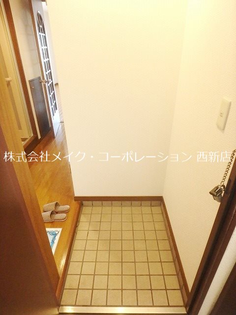 クレアトール百道～ネット無料～ 玄関