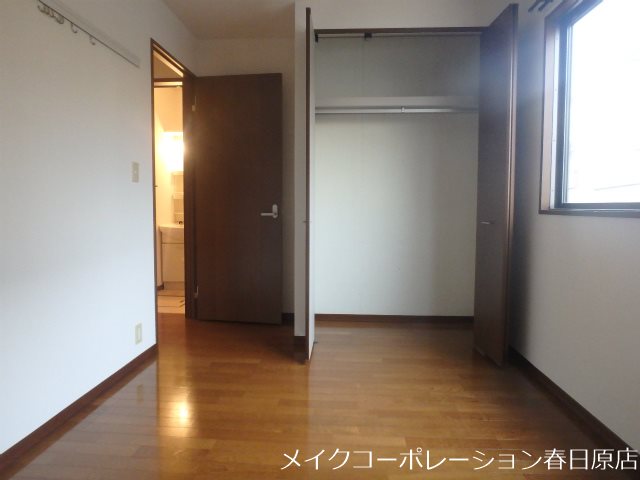 ペイド・エスポワールB棟 ベッドルーム