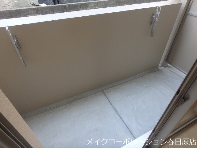 写真は同型タイプ IDEA春日 ベランダ