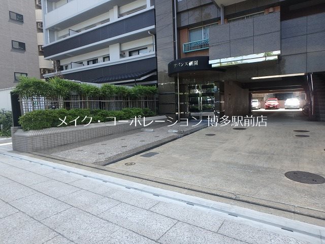 アバンス祇園 外観