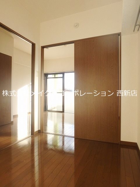 姪浜シルキーⅠ～ﾈｯﾄ無料～ ベッドルーム