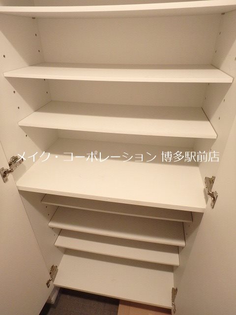 プレスタイル博多ＮＯＲＴＨ 玄関