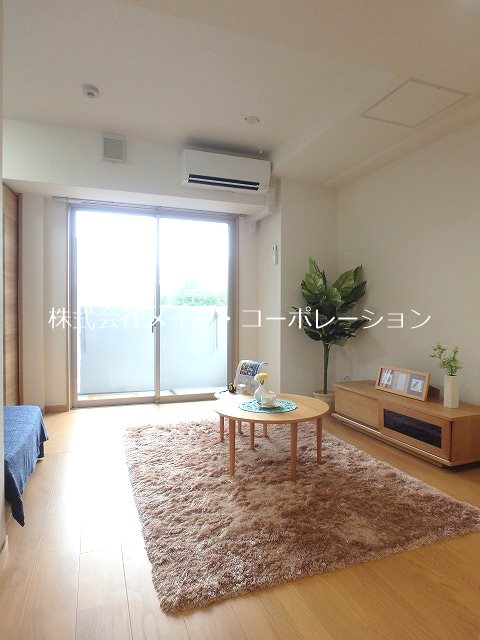 リビング トラストビル姪浜~ネット無料~ リビング