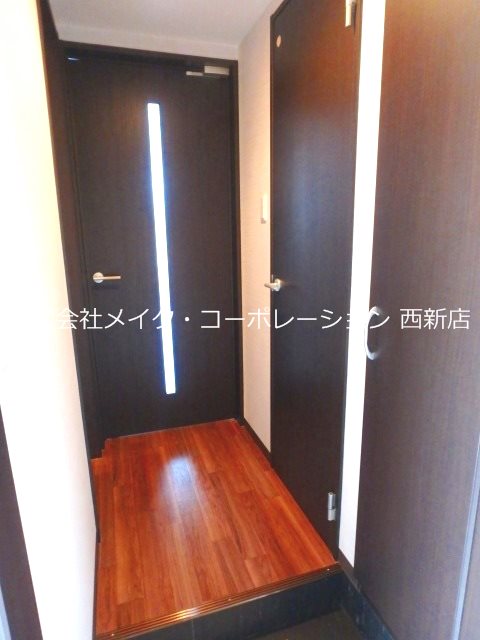 アンピオ賀茂弐番館 玄関