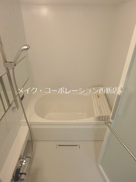 シャーメゾン西新ステーション 風呂画像