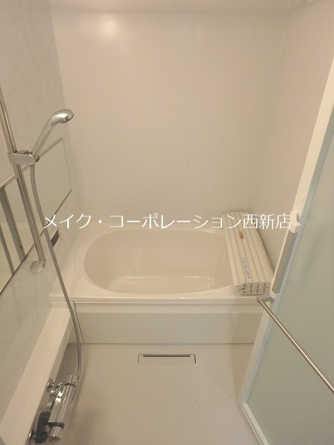 シャーメゾン西新ステーション 風呂画像