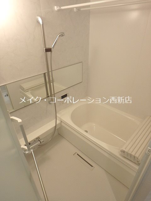 シャーメゾン西新ステーション 風呂画像