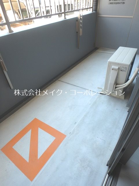ライブラ西新 ベランダ