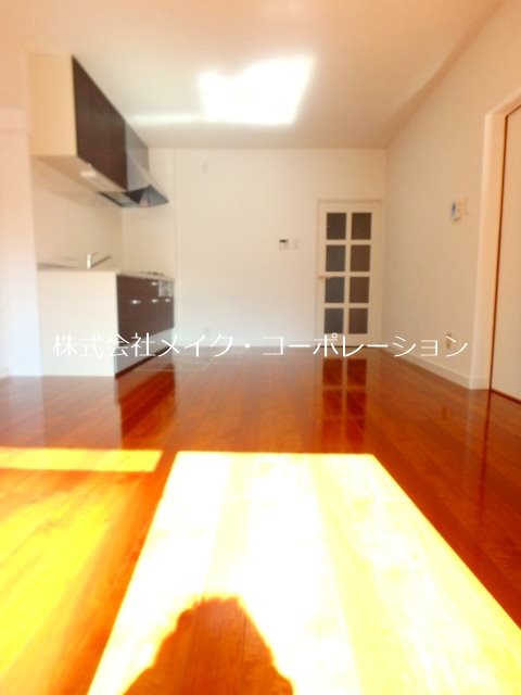 リビング フローラル城南 リビング