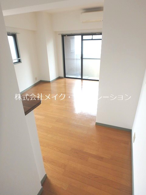 リビング The Glade Residence West その他12