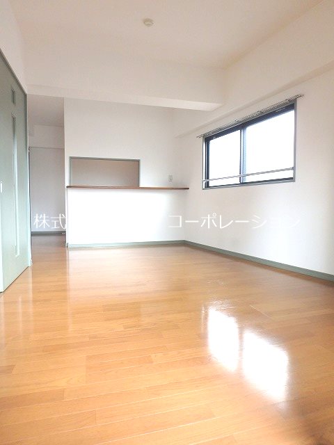 リビング The Glade Residence West その他15