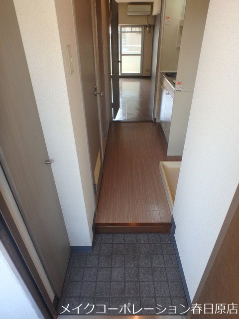 パレローヤル春日原 玄関