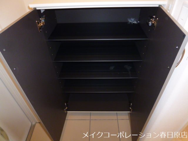 Flowers Cabin 玄関