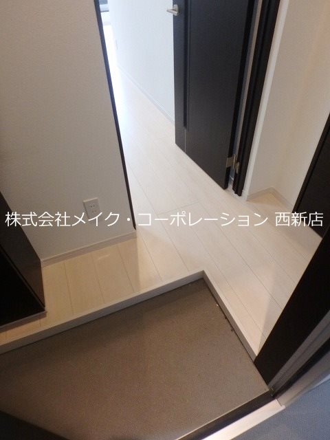 GRANDTIC てぃーだ 玄関