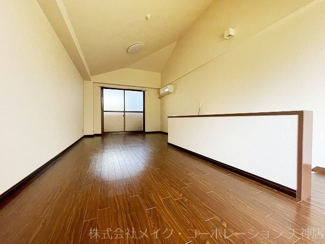 グローリー平尾 ベッドルーム